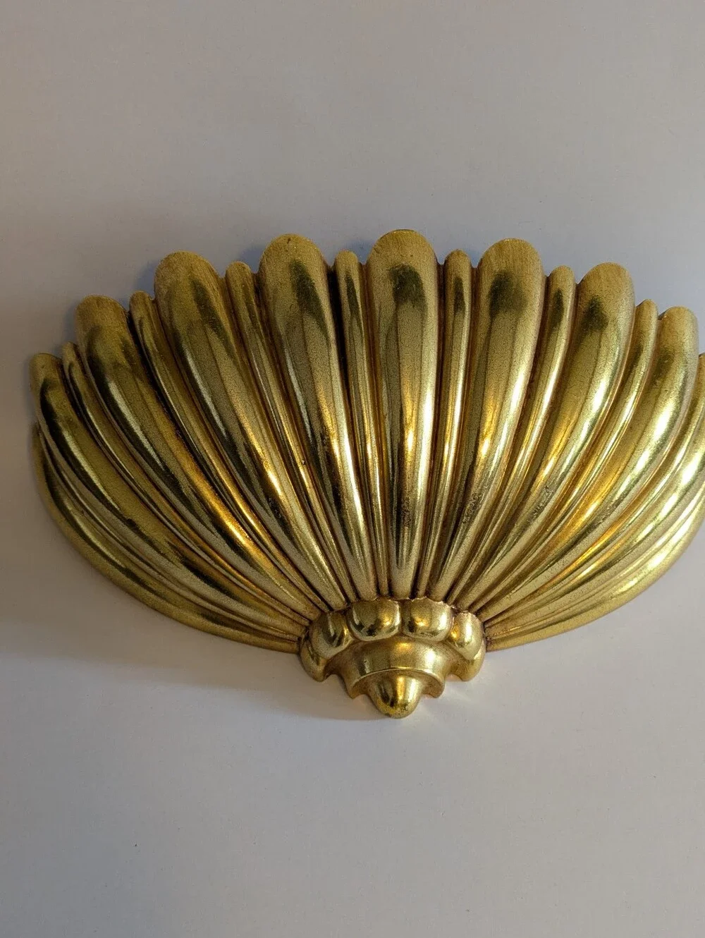 SYROCO Gold Decorative Wall Shell Pocket Shelf Includes Artificial Ivy 1962 VTG